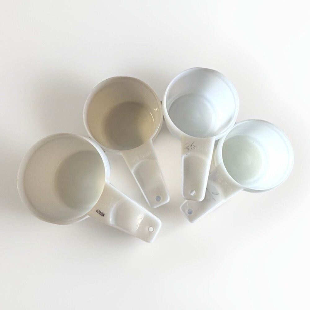 Vintage‎ Tupperware Measuring Cups Sheer White Stacking Nesting Set of 4